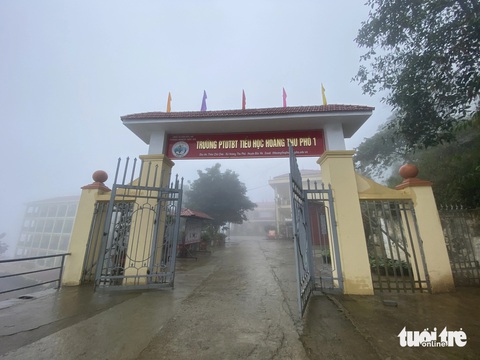 Vụ 11 học sinh ăn 2 gói mì chan cơm: Có dấu hiệu vi phạm- Ảnh 1. Trường phổ thông dân tộc bán trú tiểu học Hoàng Thu Phố 1 - Ảnh: C.TUỆ