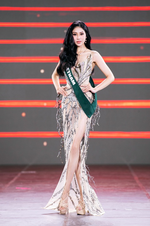 Thí sinh Đỗ Lan Anh của Việt Nam - Ảnh: KIẾNG CẬN TEAM Thí sinh Đỗ Lan Anh của Việt Nam - Ảnh: KIẾNG CẬN TEAM