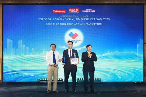 VNPAY Taxi lọt Top sản phẩm - dịch vụ Tin dùng Việt Nam 2023- Ảnh 2. VNPAY Taxi lọt Top sản phẩm - dịch vụ Tin dùng Việt Nam 2023- Ảnh 2.