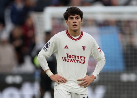 Man United thua trận thứ 8 ở Premier League- Ảnh 1. Man United lại gây thất vọng khi để thua West Ham ở vòng 18 Giải ngoại hạng Anh - Ảnh: REUTERS