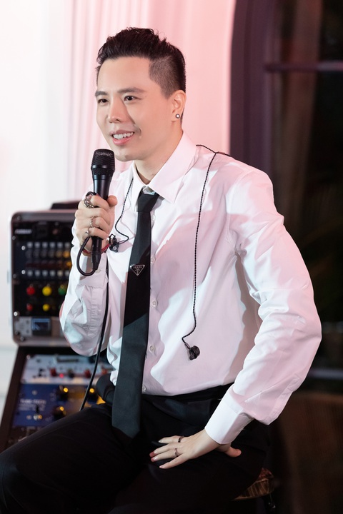 Ca sĩ Trịnh Thăng Bình Ca sĩ Trịnh Thăng Bình
