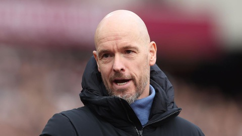 Fan Man United đòi sa thải HLV Ten Hag- Ảnh 1. Người hâm mộ đòi sa thải HLV Ten Hag - Ảnh: GETTY IMAGES