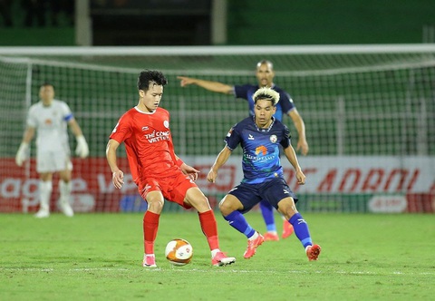Lạ lùng CLB Quy Nhơn Bình Định vào top 3- Ảnh 2. Trận Thể Công - Viettel - Bình Định tối 23-12 - Ảnh: VPF