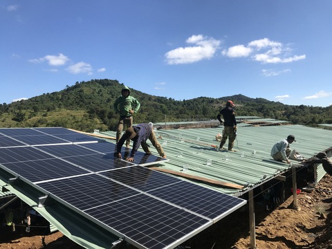 Loạt vi phạm về điện tại 8 địa phương được chuyển cơ quan điều tra thế nào?- Ảnh 1. Dự án điện mặt trời Đắk Lắk - Ảnh: TRUNG TÂN