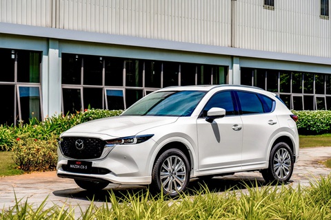 Loạt SUV mới, giá dưới 1 tỉ đồng ra mắt Việt Nam năm 2023: Mazda CX-5 nổi bật nhất- Ảnh 1. Mazda CX-5 2023 là bản nâng cấp giữa vòng đời của mẫu SUV/crossover hạng C đang bán chạy nhất Việt Nam - Ảnh: Đại lý Mazda/Facebook