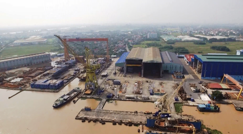 SBIC phá sản, công ty con còn lại duy nhất lãi tăng mạnh, không nợ ngân hàng- Ảnh 1. Đóng tàu Sông Cấm vừa trải qua quý có lợi nhuận sau thuế cao nhất trong hàng chục quý gần đây - Ảnh: SCY