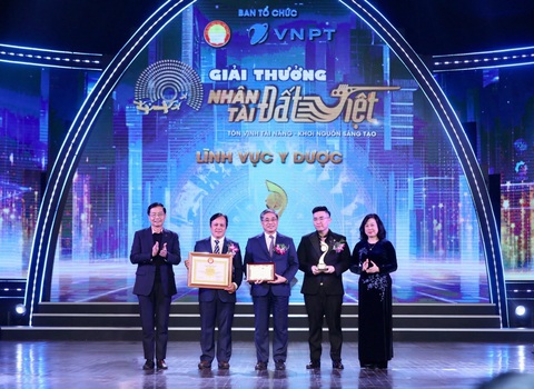 Đại học Y Dược TP.HCM và Bệnh viện Đại học Y Dược TP.HCM nhận giải thưởng Nhân tài Đất Việt năm 2023- Ảnh 2. Công trình “Giá trị các chỉ dấu sinh học hTERT mRNA, AFP, AFP-L3, DCP trong phát hiện bệnh ung thư tế bào gan” nhận giải Nhân tài Đất Việt