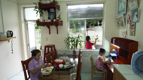 Trảng Bom - 20 năm thành lập huyện với nhiều dấu ấn- Ảnh 2. Mô hình ký túc xá dành cho công nhân của tập đoàn Phong Thái tại huyện Trảng Bom, tỉnh Đồng Nai - Ảnh: HẢI TRIỀU