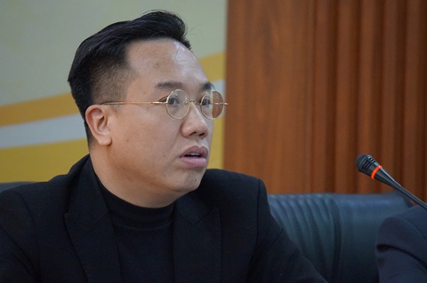 Ông Nguyễn Nguyên - cục trưởng Cục Xuất bản, In và Phát hành chia sẻ tại buổi họp báo - Ảnh: T.ĐIỂU Ông Nguyễn Nguyên - cục trưởng Cục Xuất bản, In và Phát hành - chia sẻ tại buổi họp báo - Ảnh: T.ĐIỂU