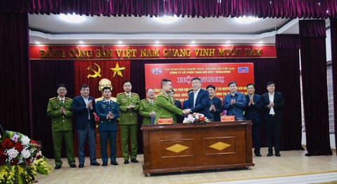Than Núi Béo tổng kết công tác phối hợp bảo vệ an ninh trật tự- Ảnh 3. Than Núi Béo tổng kết công tác phối hợp bảo vệ an ninh trật tự- Ảnh 3.