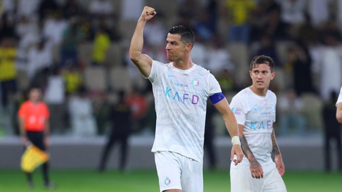 Ronaldo trở thành cầu thủ ghi bàn nhiều nhất năm 2023- Ảnh 1. Ronaldo ăn mừng sau khi ghi bàn - Ảnh: NEWS UNROLLED