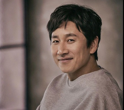 Diễn viên Lee Sun Kyun Diễn viên Lee Sun Kyun