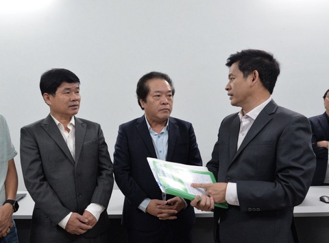 Bệnh viện Sản Nhi Quảng Ngãi chính thức triển khai bệnh án điện tử- Ảnh 4. Bệnh viện Sản - Nhi tỉnh sẽ áp dụng bệnh án điện tử thay hồ sơ bệnh án giấy kể từ ngày được công bố trên Cổng thông tin điện tử Bộ Y tế và Trang thông tin điện tử của Trung tâm Thông tin y tế quốc gia (Bộ Y tế)