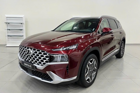 Loạt xe hybrid ra mắt Việt Nam năm 2023: Không có giá dưới 700 triệu đồng- Ảnh 1. Hyundai Santa Fe hybrid sử dụng động cơ xăng 1.6L công suất 178 mã lực, mô-men xoắn 265 Nm, cùng mô-tơ điện công suất 59 mã lực, đi kèm hộp số tự động 6 cấp và hệ dẫn động 4 bánh. Công suất kết hợp 227 mã lực. Mức tiêu thụ nhiên liệu trung bình 6,36 lít/100km - Ảnh: Đại lý Hyundai/Facebook