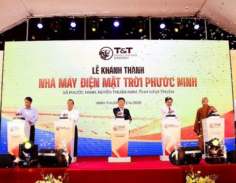 14 dự án điện mặt trời hưởng giá ưu đãi không đúng, chủ đầu tư làm ăn ra sao?- Ảnh 1. Nhà máy điện mặt trời Phước Ninh chính thức hòa lưới điện quốc gia vào tháng 6-2020 - Ảnh: T&T Group
