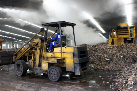Khu xử lý rác thải lớn nhất Đồng Nai muốn giảm 50% khối lượng tiếp nhận- Ảnh 2. Khu vực xử lý rác thải tại khu xử lý chất thải Quang Trung, huyện Thống Nhất, Đồng Nai - Ảnh: AN BÌNH