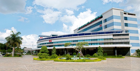 Trả nợ trái phiếu, bầu Đức công bố bán tiếp Bệnh viện Hoàng Anh Gia Lai- Ảnh 1. Bệnh viện Y Dược - Hoàng Anh Gia Lai sẽ được bán để trả nợ - Ảnh: Website Bệnh viện HAGL