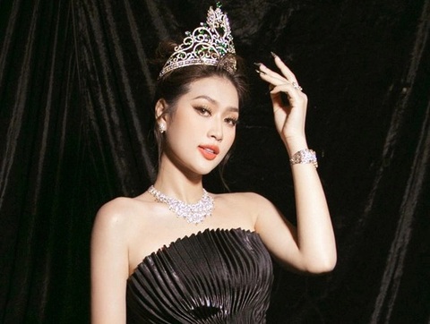 Hoa hậu Đoàn Thiên Ân bị đồn không đủ điều kiện thi học kỳ - Ảnh: Facebook nhân vật Hoa hậu Đoàn Thiên Ân bị đồn không đủ điều kiện thi học kỳ - Ảnh: Facebook nhân vật