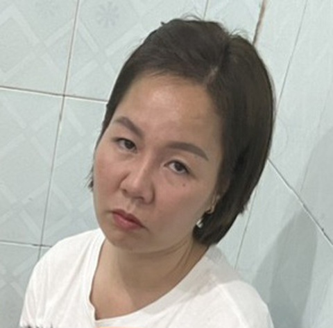 Đang được hoãn thi hành án nuôi con nhỏ, một phụ nữ vẫn lừa đảo hơn 7 tỉ đồng- Ảnh 1. Bị can Nguyễn Thị Thúy Hằng - Ảnh Công an tỉnh Thanh Hóa cung cấp