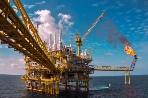 Saudi Arabia sẽ mở rộng các mỏ dầu của mình bất chấp thị trường không thuận lợi. - Ảnh: AVELXO Saudi Arabia sẽ mở rộng các mỏ dầu của mình bất chấp thị trường không thuận lợi - Ảnh: AVELXO