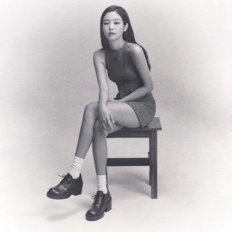 BlackPink không ký hợp đồng cá nhân với YG, công ty lâm nguy?- Ảnh 3. Jennie đã thành lập công ty riêng ODD ATELIER vào tháng 11-2023