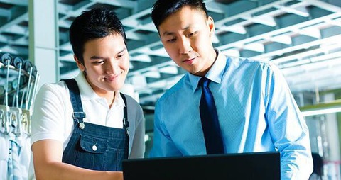 Production manager và cẩm nang để thành production manager giỏi (phần 1)- Ảnh 3. Giám sát quá trình sản xuất - Ảnh: Internet.