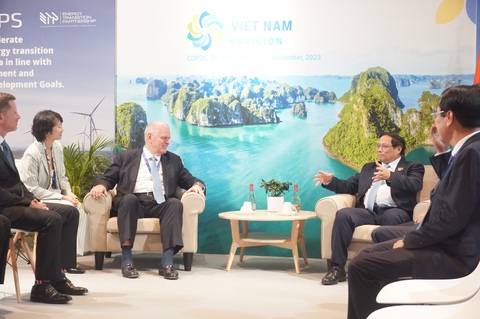 WEF sắp xây dựng Trung tâm cách mạng công nghiệp 4.0 tại TP.HCM- Ảnh 1. Thủ tướng Phạm Minh Chính tiếp ông Noel Quinn - tổng giám đốc toàn cầu Tập đoàn HSBC - Ảnh: N.AN