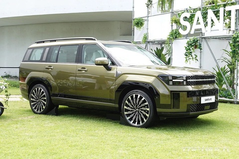 Hyundai Santa Fe đời mới bắt đầu về Đông Nam Á- Ảnh 1. Thế hệ Hyundai Santa Fe mới nhất đang rục rịch về Đông Nam Á khi đã được công bố đầu tiên tại Philippines - Ảnh: Top-rider