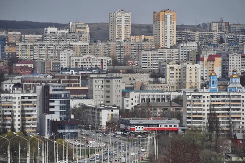 Thành phố Belgorod của Nga cách biên giới Ukraine khoảng 40km - Ảnh: NYT/GETTY IMAGES Thành phố Belgorod của Nga cách biên giới Ukraine khoảng 40km - Ảnh: NYT/GETTY IMAGES