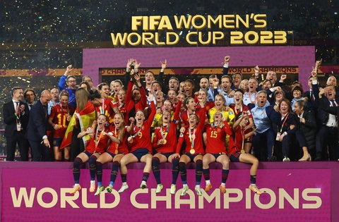 Ngày 20-8, đội tuyển Tây Ban Nha lên ngôi vô địch World Cup nữ năm 2023. Đội tuyển bóng đá nữ Việt Nam cũng đã có lần đầu tiên tận hưởng bầu không khí World Cup trong giải này, thu về nhiều kinh nghiệm cọ xát - Ảnh: CNN Ngày 20-8, đội tuyển Tây Ban Nha có lần đầu tiên vô địch World Cup nữ năm 2023. Đội tuyển bóng đá nữ Việt Nam cũng đã lần đầu tận hưởng bầu không khí World Cup tại giải này, thu về nhiều kinh nghiệm cọ xát - Ảnh: FIFA