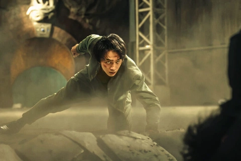 Hành trình U Linh Giới chấm dứt thảm hại chuyển thể manga của Netflix- Ảnh 3. Kitamura Takumi nổi bật trong phim - Ảnh: Netflix