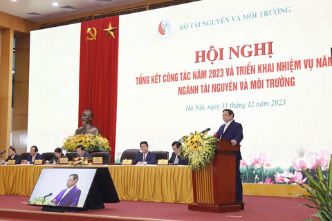 Thủ tướng: Cần tập trung đánh giá các loại tài nguyên, đặc biệt là đất hiếm- Ảnh 1. Thủ tướng Phạm Minh Chính phát biểu chỉ đạo tại hội nghị - Ảnh: K.TRUNG
