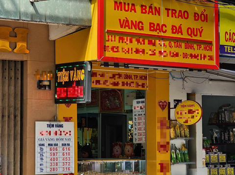 Đang truy bắt kẻ cướp tiệm vàng ở quận Tân Bình- Ảnh 1. Tiệm vàng nơi xảy ra vụ việc - Ảnh: MINH HÒA