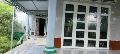 Hai vợ chồng cùng con gái ở Cà Mau chết bất thường- Ảnh 1. Nhà ông S. - nơi phát hiện các thi thể - Ảnh: THANH HUYỀN