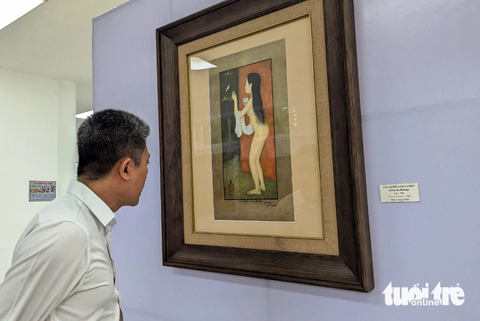 Hàng loạt tranh quý cất kho lần đầu ra mắt công chúng xứ Huế- Ảnh 1. Bức tranh "Cô gái bên lồng chim" của họa sĩ Mai Trung Thứ lần đầu tiên được Bảo tàng Mỹ thuật Huế đem ra triển lãm, giới thiệu đến công chúng - Ảnh: NHẬT LINH