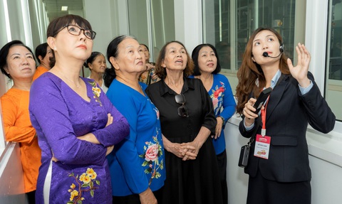 Tham quan nhà máy có gì hay?- Ảnh 2. Tham quan nhà máy có gì hay?- Ảnh 2.