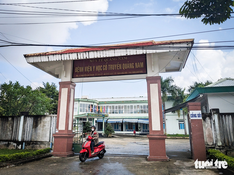 Thiếu thuốc, vật tư y tế khám chữa bệnh, Quảng Nam đôn đốc các gói thầu- Ảnh 1. Bệnh viện Y học cổ truyền tỉnh Quảng Nam - Ảnh: TẤN LỰC