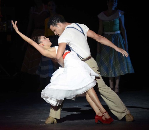 Bolero trở thành Di sản văn hóa phi vật thể của nhân loại- Ảnh 1. Một điệu nhảy bolero của Cuba - Ảnh: Cubansinamerica