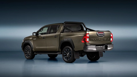 Toyota Hilux Hybrid 48V điện hóa ra mắt, về Đông Nam Á năm sau- Ảnh 2. Thiết kế ngoại thất xe không khác gì phiên bản thường, nội thất chưa có ảnh nhưng khả năng cao cũng vậy - Ảnh: Toyota
