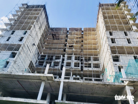 Toàn cảnh đại dự án khu đô thị quốc tế Đa Phước- Ảnh 6. Các tòa nhà xây dang dở rồi bỏ hoang nhiều năm