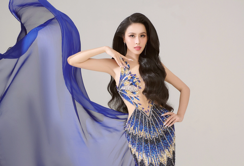 Ngọc Hằng liên tục ghi điểm nhờ loạt váy áo ấn tượng - Ảnh: NVCC Ngọc Hằng liên tục ghi điểm nhờ loạt váy áo ấn tượng - Ảnh: NVCC