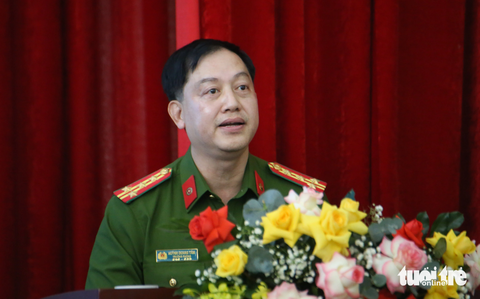PC07 TP.HCM nêu những lỗi PCCC các doanh nghiệp hay mắc phải- Ảnh 2. Đại tá Huỳnh Quang Tâm, trưởng Phòng PC07, phát biểu tại hội nghị - Ảnh: MINH HÒA