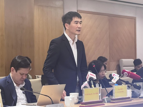 Người dân cảnh giác cuộc gọi lừa đảo tăng mạnh cuối năm- Ảnh 1. Ông Nguyễn Phong Nhã - phó cục trưởng Cục Viễn thông, Bộ Thông tin và Truyền thông - Ảnh: T.HÀ