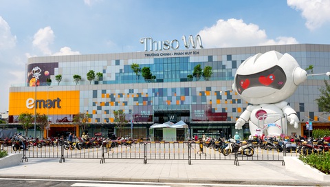 Tỉ phú Trần Bá Dương mở thêm đại siêu thị Emart- Ảnh 2. Với vị trí trên, Emart Phan Huy Ích sẽ giúp cho người dân các quận Gò Vấp, huyện Hóc Môn... thuận lợi hơn trong mua sắm - Ảnh: H.T.