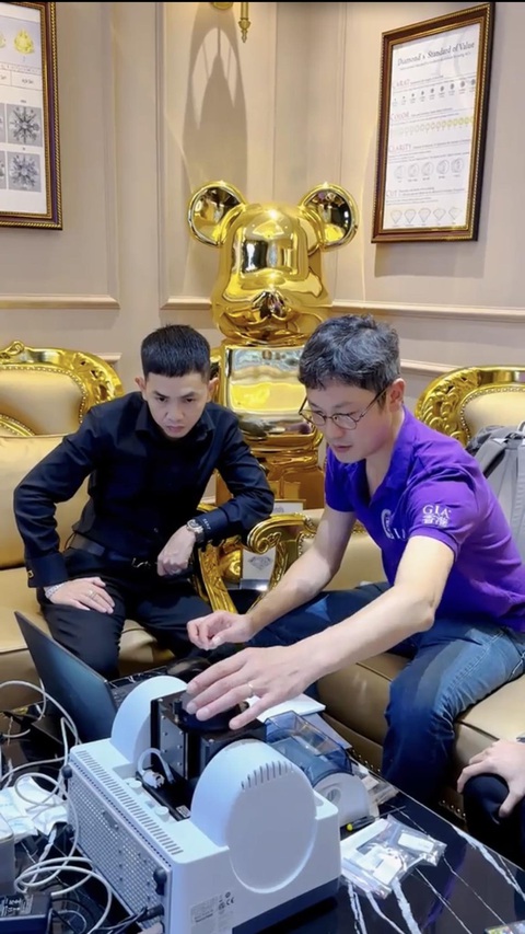 CEO Tâm Luxury: ‘Đầu tư cho công nghệ để đưa ra các sản phẩm chất lượng’- Ảnh 2. CEO Tâm Luxury: ‘Đầu tư cho công nghệ để đưa ra các sản phẩm chất lượng’- Ảnh 2.