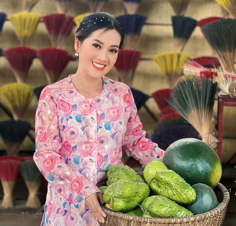 Hồng Loan quyết định rút khỏi bộ phim truyền hình vì thấy không phù hợp - Ảnh: Facebook nhân vật Hồng Loan quyết định rút khỏi bộ phim truyền hình vì thấy không phù hợp - Ảnh: Facebook nhân vật