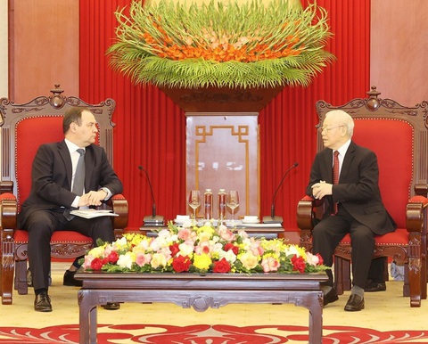 Tổng bí thư tặng sách ngoại giao cây tre Việt Nam cho Thủ tướng Belarus- Ảnh 2. Thủ tướng Belarus Roman Golovchenko tin tưởng dưới sự lãnh đạo của Đảng Cộng sản Việt Nam do Tổng bí thư Nguyễn Phú Trọng đứng đầu, nhân dân Việt Nam sẽ tiếp tục giành được nhiều thành tựu to lớn hơn nữa - Ảnh: TTXVN