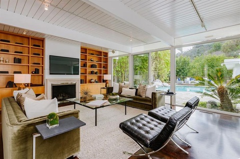 Ngôi nhà ở Los Angeles - Ảnh: SOTHEBY'S INTERNATIONAL REALTY Ngôi nhà ở Los Angeles - Ảnh: SOTHEBY'S INTERNATIONAL REALTY