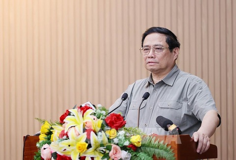 Thủ tướng: Cà Mau tập trung phát triển 3 thế mạnh- Ảnh 3. Thủ tướng Phạm Minh Chính kết luận buổi làm việc với Ban Thường vụ Tỉnh ủy Cà Mau - Ảnh: TTXVN