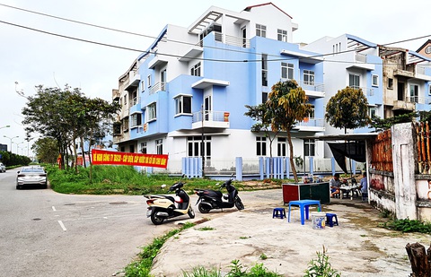Bất động sản ít người mua vì giá quá cao - Ảnh 1. Bất động sản ít người mua vì giá quá cao - Ảnh 1.